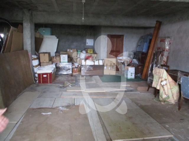 Garagem venda em Coimbrã, Cernache