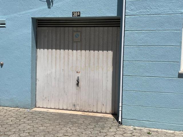 Garagem venda em Tapada das Mercês, Algueirão-Mem Martins