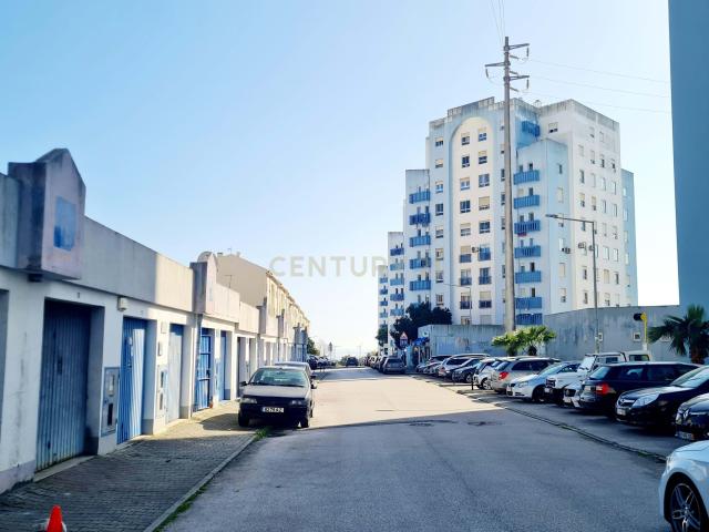 Garagem venda em Póvoa De Santa Iria, Lisboa