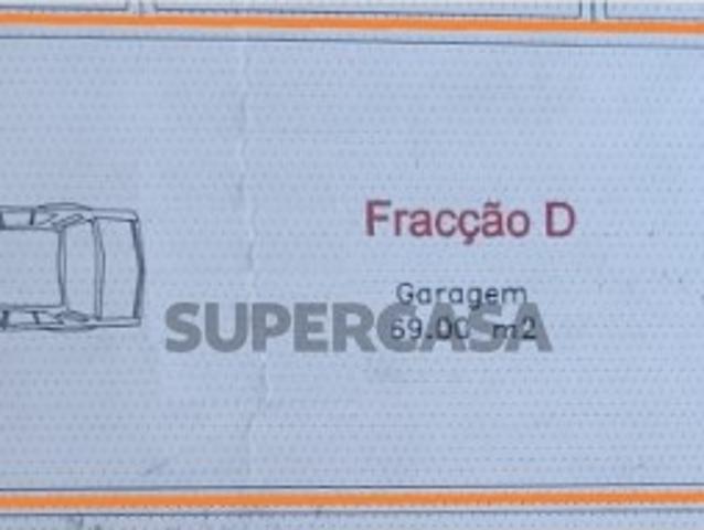 Garagem venda em Vila Real