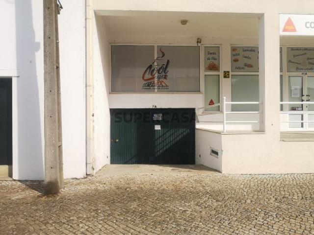 Garagem venda em Santo Antonino, Coruche