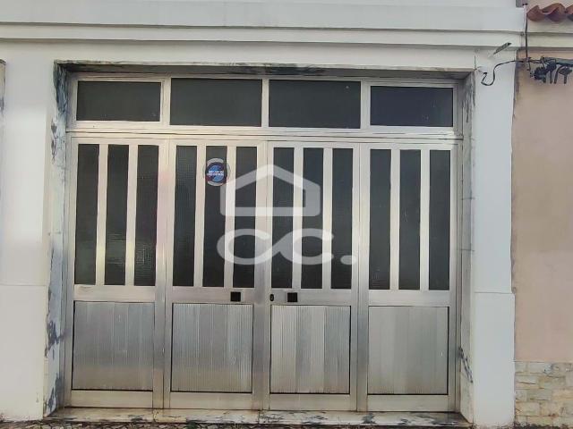 Garagem venda em Moita, Setúbal