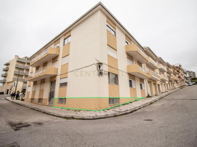 Garagem venda em Praia de Buarcos, Figueira Da Foz
