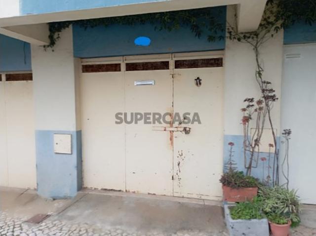 Garagem venda em Seixal, Amora