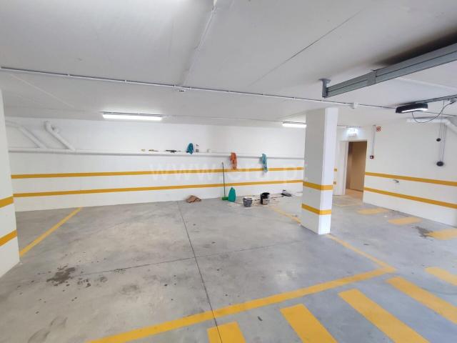 Garagem alugar em Castelo Branco, Canhoso