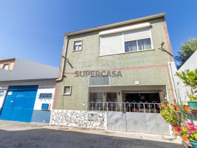 Garagem venda em Vila Franca De Xira, A-dos-Melros