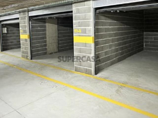 Garagem venda em Portimão, Faro