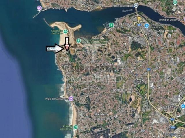 Garagem venda em Vila Nova De Gaia, Lavadores