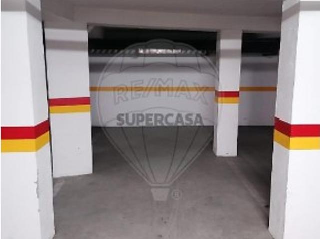 Garagem venda em Évora