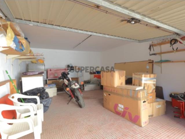 Garagem venda em Arte Nova, Olhão