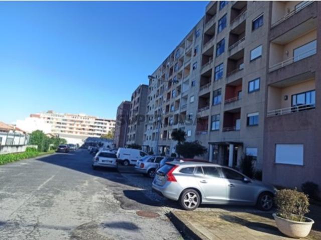 Garagem venda em Gondomar, Porto