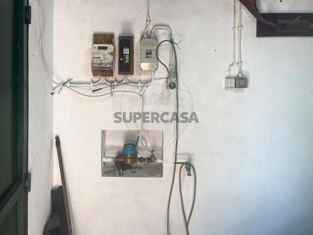 Garagem venda em Nossa Senhora da Tourega e Nossa Senhora de Guadalupe, Évora