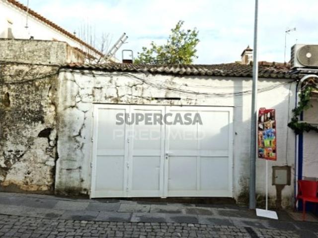 Garagem venda em Nossa Senhora Da Conceição, Évora
