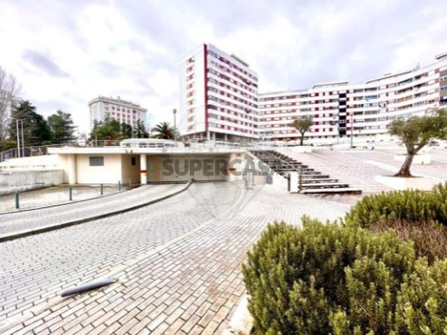 Garagem venda em Vila Franca De Xira