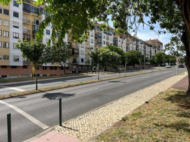 Garagem venda em Sintra, Lisboa