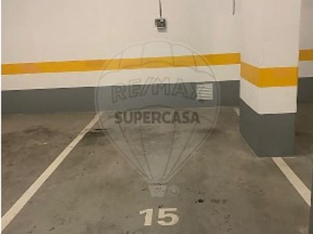 Garagem venda em Lisboa