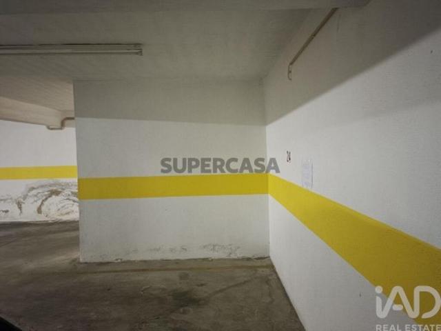 Garagem venda em São Domingos de Benfica, Lisboa