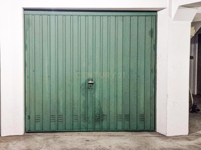 Garagem venda em Entroncamento, São João Baptista