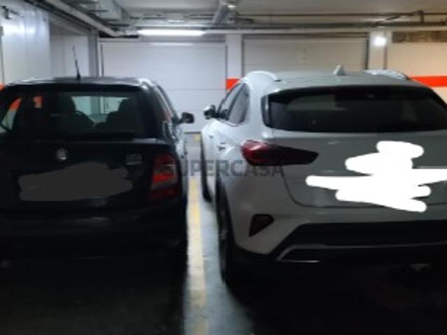 Garagem venda em Santa Maria Da Feira, Aveiro