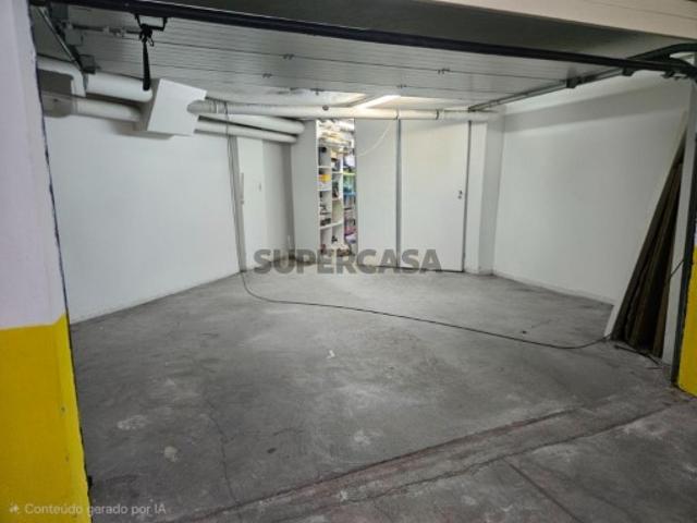 Garagem venda em Setúbal