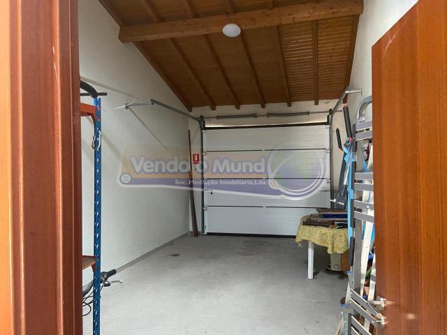 Garagem venda em Cartaxo, Valada