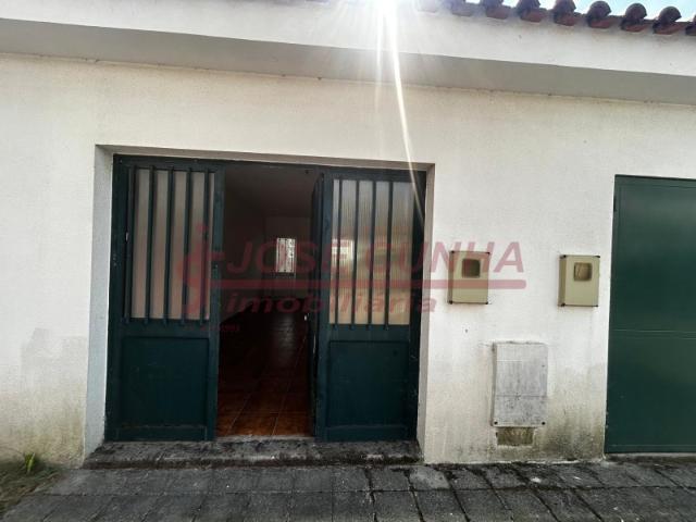 Garagem venda em Arga De Baixo, Viana Do Castelo