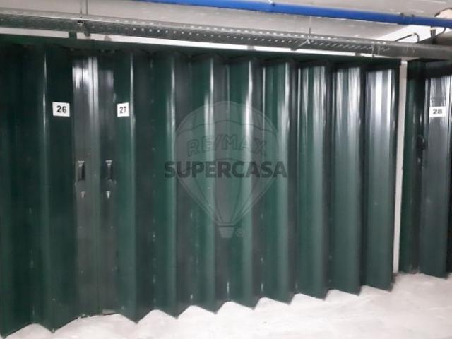 Garagem venda em Vila Real De Santo António, Faro