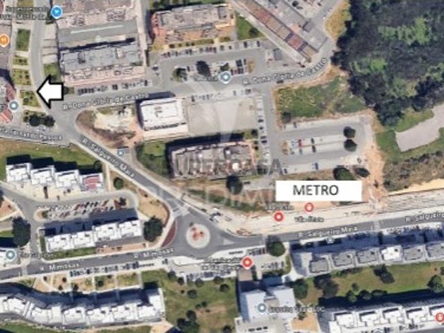 Garagem venda em Vila Nova De Gaia, Vilar de Andorinho