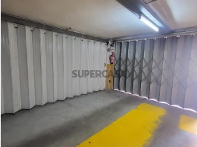 Garagem venda em Vila Nova De Gaia Garagem venda em Vila Nova De Gaia