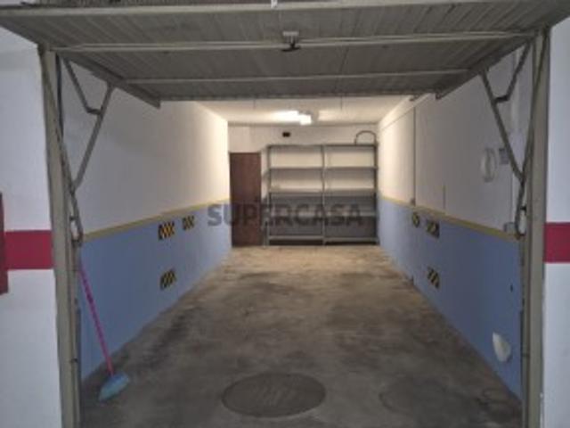 Garagem venda em Lisboa