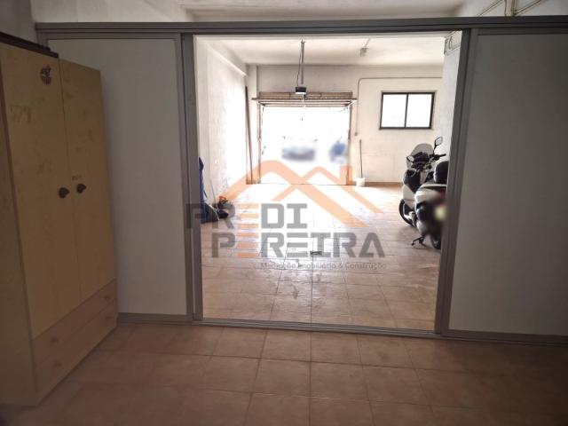 Garagem alugar em Odivelas, Lisboa