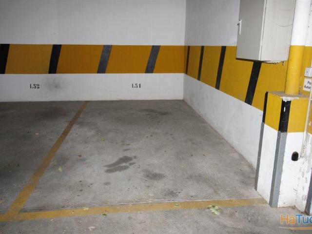 Garagem alugar em Lagos, Faro