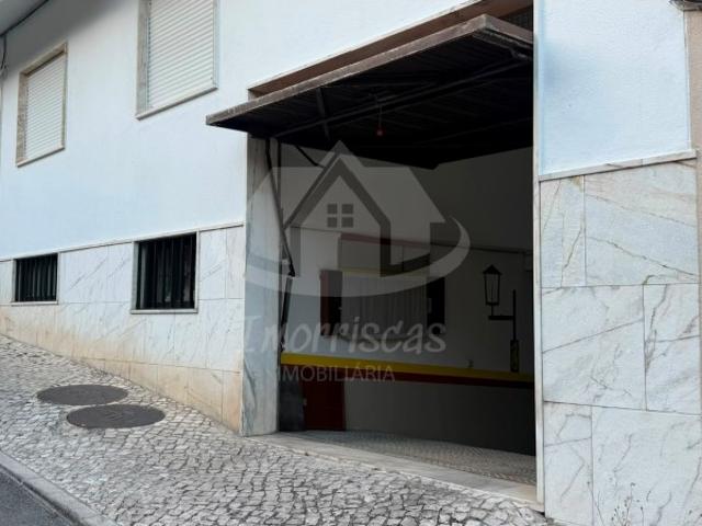 Garagem venda em Alverca Do Ribatejo, Lisboa