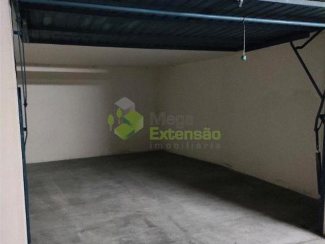 Garagem venda em Leiria