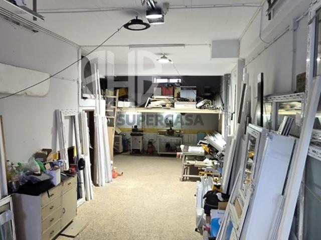 Garagem venda em Moinho Encarnado, Sintra