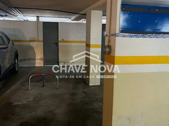Garagem venda em Santa Maria Da Feira, Aveiro