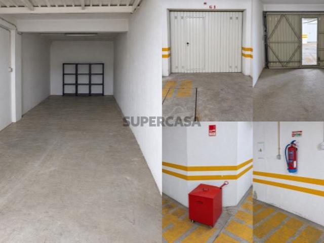 Garagem venda em São Domingos, Setúbal