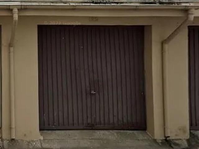 Garagem venda em Vila Nova De Gaia, Porto