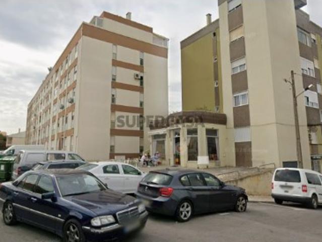 Armazém venda em Quinta do Americano, Almada