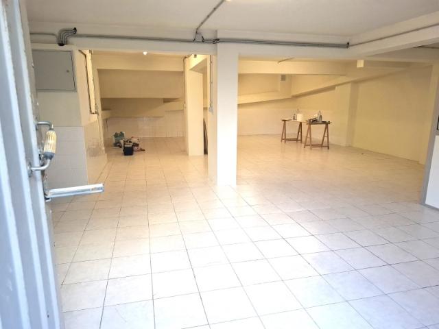 Garagem alugar em Sintra, Lisboa
