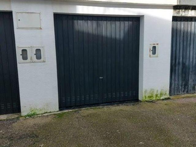 Garagem alugar em Moita, Setúbal