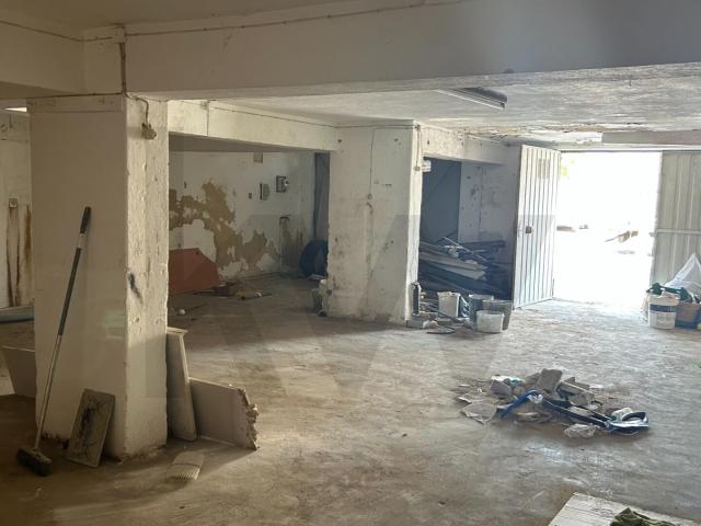 Garagem alugar em Verderena, Setúbal