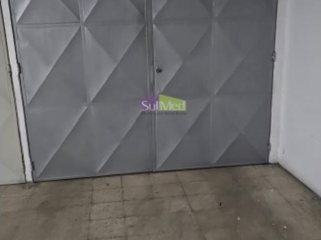 Garagem venda em Quinta do Americano, Almada