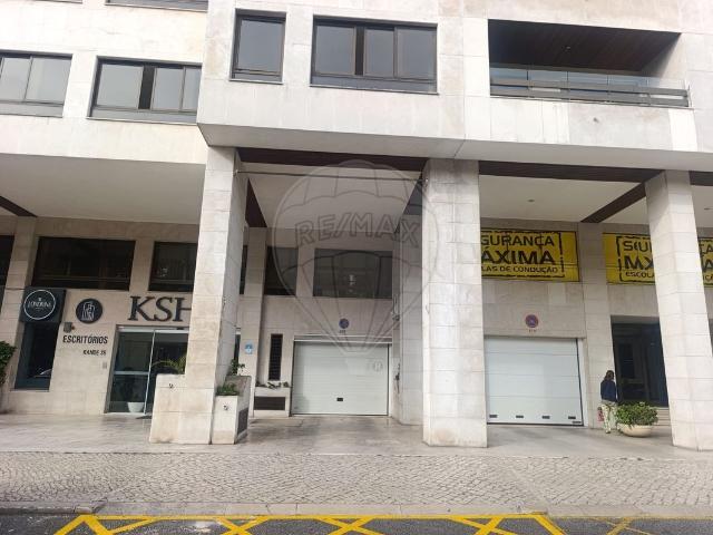 Garagem alugar em Campo Grande, Lisboa