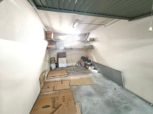 Garagem alugar em Oliveira do Douro, Vila Nova de Gaia