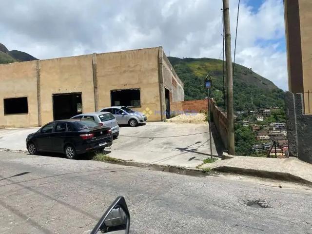 Garagem aluguel em Região Geográfica Imediata de Petrópolis, Região Metropolitana do Rio de Janeiro