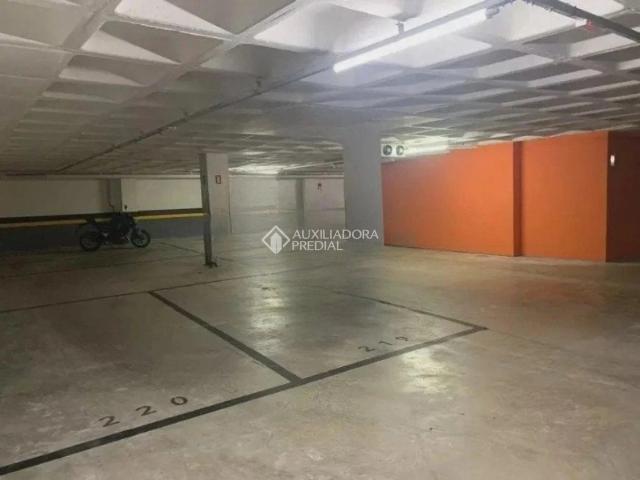 Garagem aluguel em São João, Porto Alegre