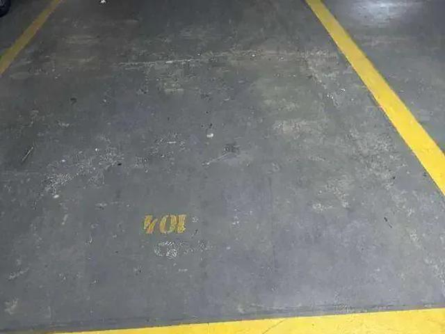 Garagem venda em Região Geográfica Imediata de Curitiba, Região Metropolitana de Curitiba