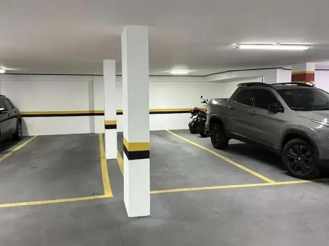 Garagem venda em Região Geográfica Imediata de Florianópolis, Desterro