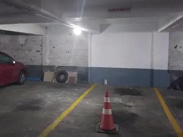 Garagem venda em Região Geográfica Imediata de Porto Alegre, Região Metropolitana de Porto Alegre
